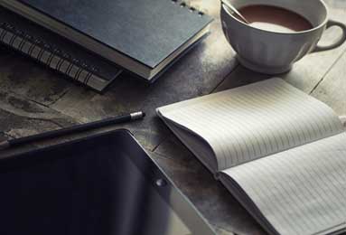 【重磅】赢了也无用？曼联更衣室崩盘危机！董事会拉响警报，阿莫里姆恐遭众叛亲离撂挑子！